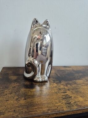 Silver Ceramic Cat Figurine - Modern Decorative Accent